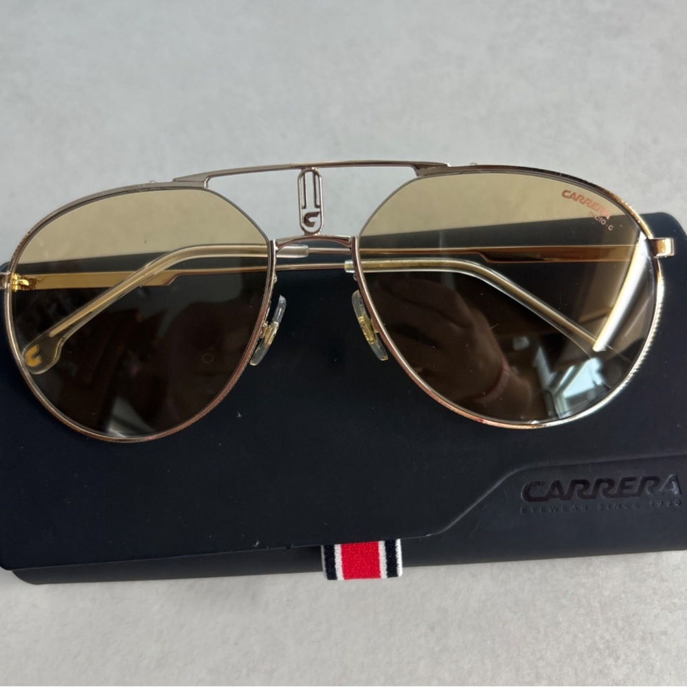 Carrera Photo C Gold Aviator Sunglasses Case Cloth And Scratchless Lenses.